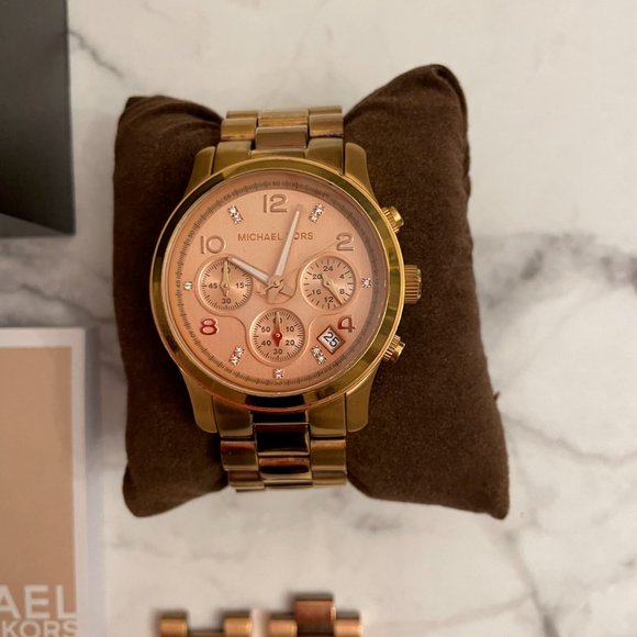 MICHAEL KORS Limited Edition MK5368 Rose Gold CZ Crystals Watch - Picture 2 of 3
